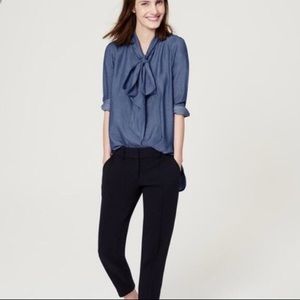 Soft blouse with pussy bow